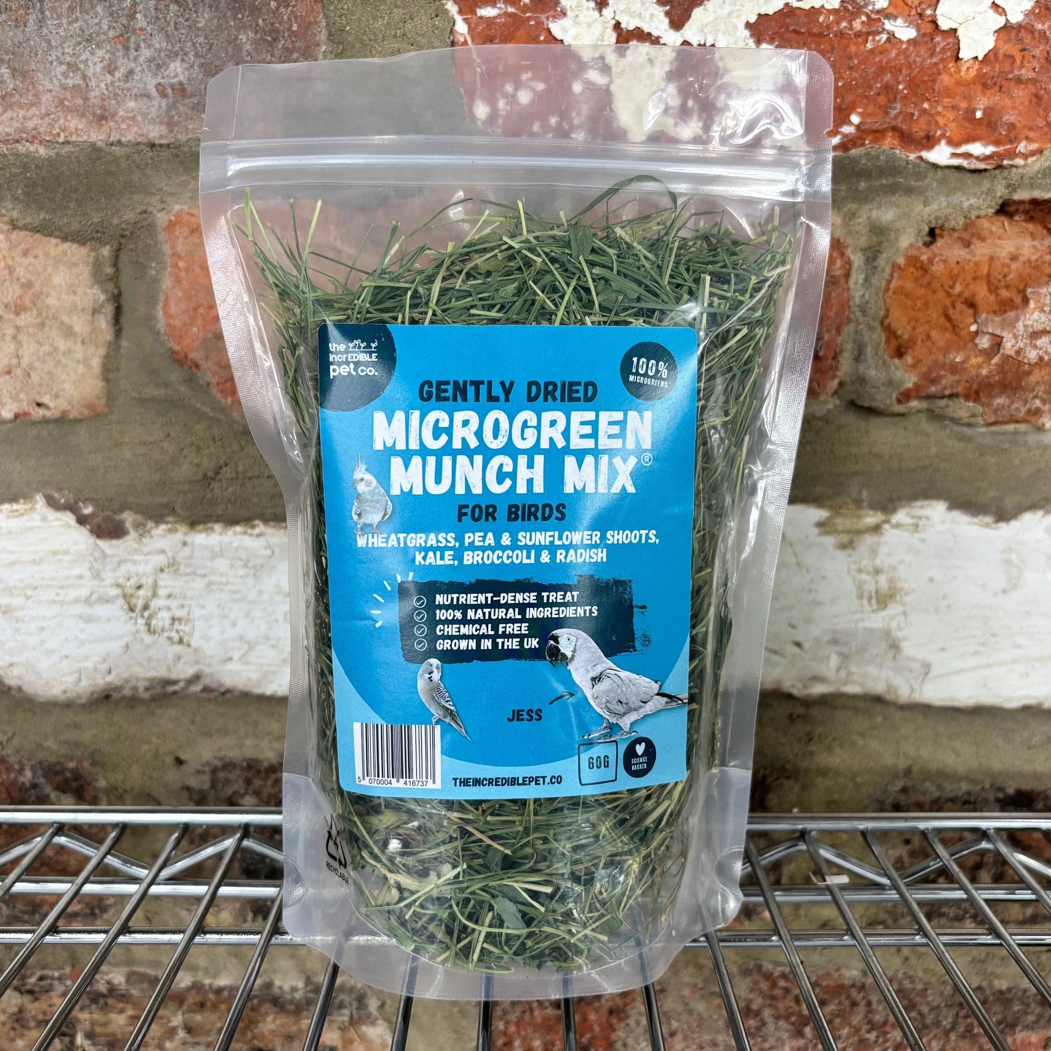 dried microgreen munch mix for birds